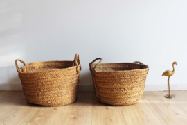 Set rieten Ibiza stijl manden. Bohemien opberg mand of overpot voor planten