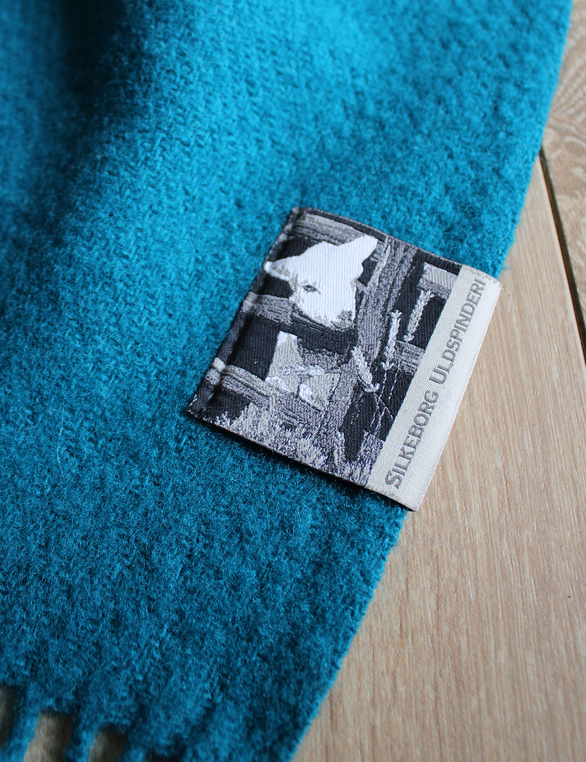 Azuur blauwe wollen plaid, Silkeborg Uldufspindiri. Zachte deken.