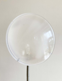 Wit wolken wandlampje Skojig - Ikea. Retro kids lampje met wolkjes