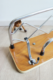 Vintage kapstok van hout en metaal. Retro Mid Century wandkapstok