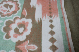 Roze / mintgroene wollen vintage deken. Retro sprei - 160 x 206 cm