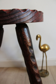 Spaanse houten kruk. Vintage krukje / Brutalist plantentafel