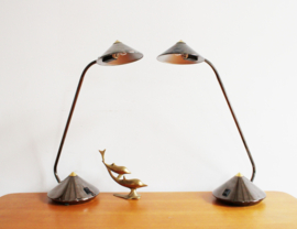 Set Memphis stijl tafel lampen. Twee zwart/gouden nachtlampjes