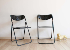 Zwarte vintage klapstoelen - Ted- IKEA. Retro design stoelen - Niels Gammelgaard
