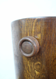 Hoge retro brutalist pot. Houten vintage paraplubak,  '70?