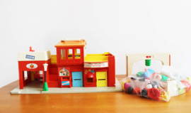 Vintage Fisher-Price dorp. Origineel retro speelgoed -Fisher price Village 997