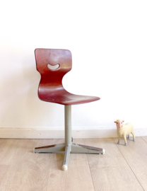 Vintage schoolstoel, Smiley - Adam Stegner. Industrieel retro stoeltje