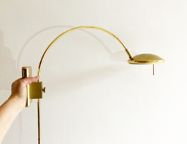 Goudkleurige vintage booglamp . Retro design halogeen lamp - Steinhauer