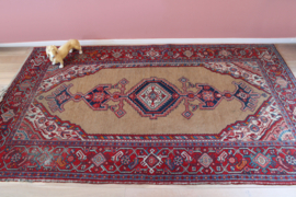 Authentiek Oosters vintage tapijt. Handgeknoopt Perzisch kleed.