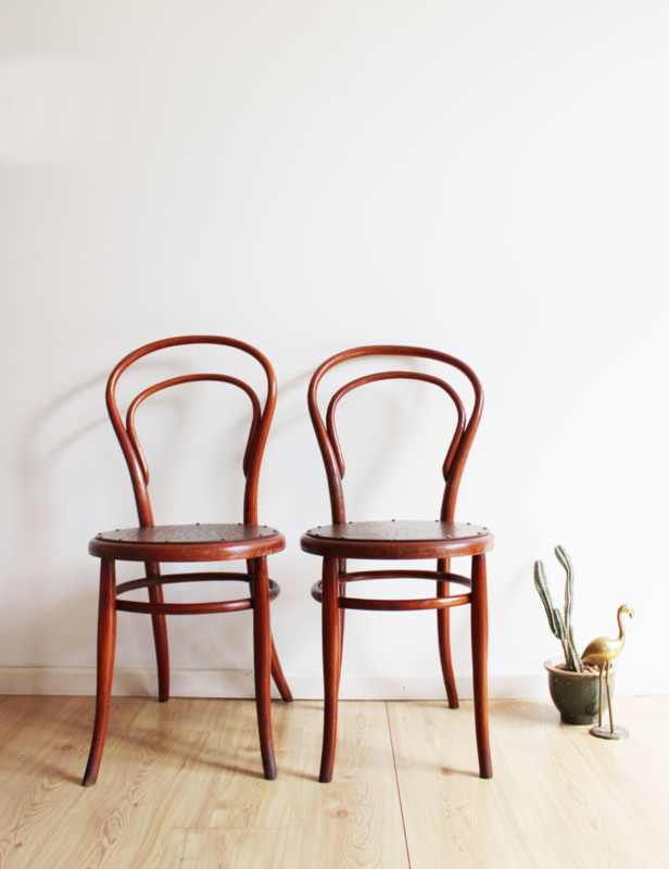 Set houten vintage bistro stoelen. Retro & Josef Thonet stijl | Stoelen | Flat Sheep