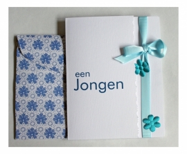 Geboorte wenskaart Jongen | Strik licht blauw