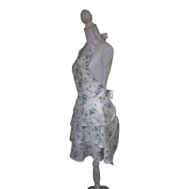 Hazel wit met blauwe bloemen