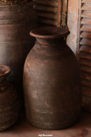 Nepalese kruik /Nepalese pot met deksel nr. 24