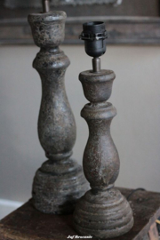 Balusterlamp rond op voet cementlook sober