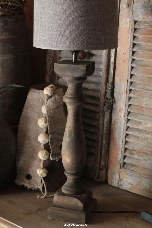 Balusterlamp sober vierkant slank