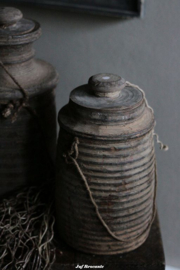 Nepalese kruik /Nepalese pot met deksel nr. 23
