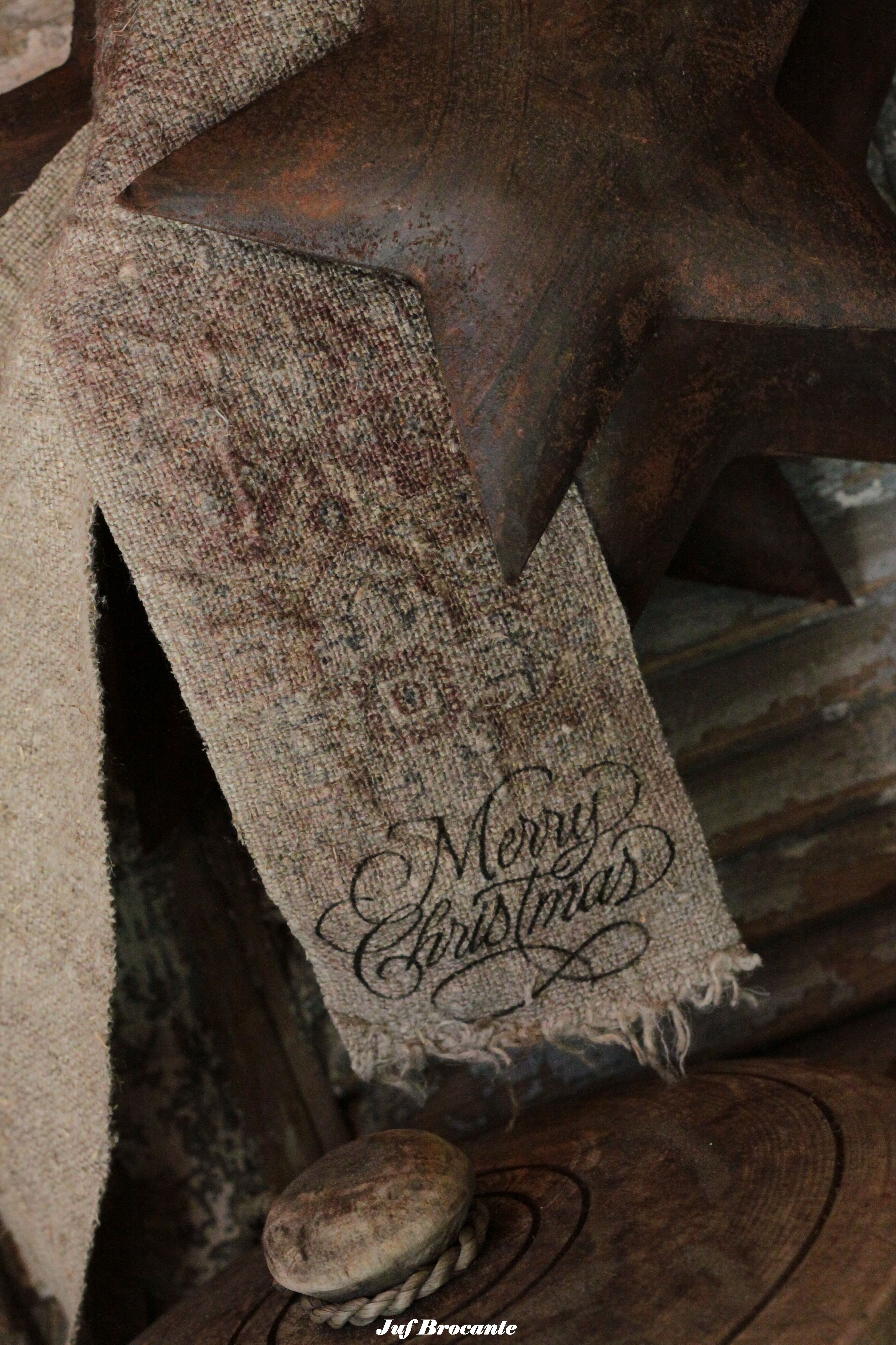 Shabby kelim lint 'Merry Christmas' bruin