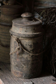 Nepalese kruik /Nepalese pot met deksel nr. 11