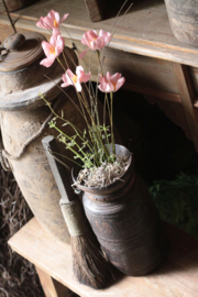 Nepalese kruik met gratis bos veldbloemen *pink* nr. 34