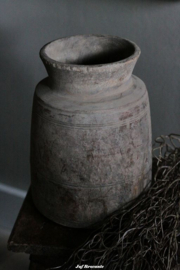 Nepalese kruik /Nepalese pot nr. 2