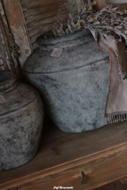 'Land Living' kruik in grey finish XL