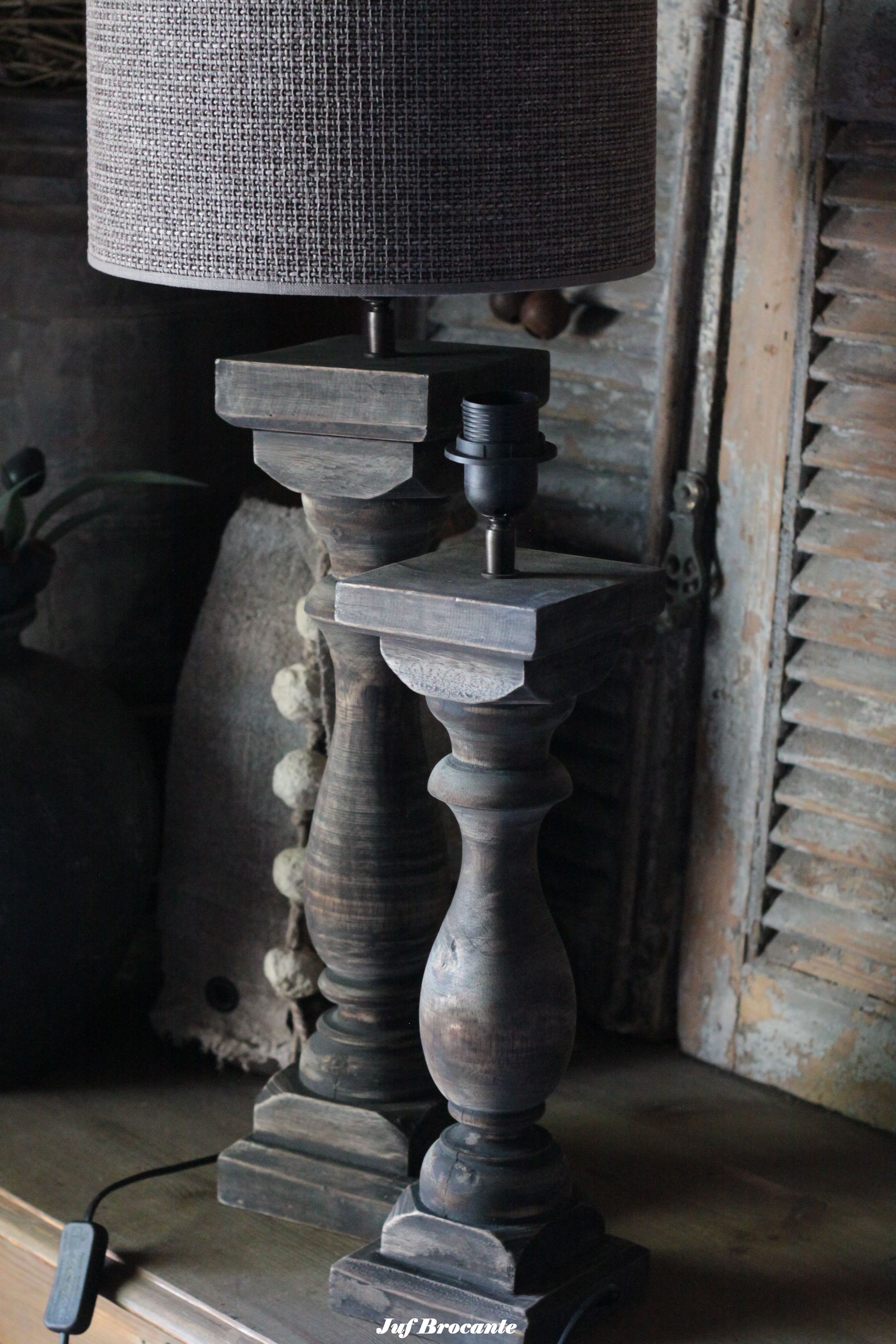 Balusterlamp vintage black vierkant