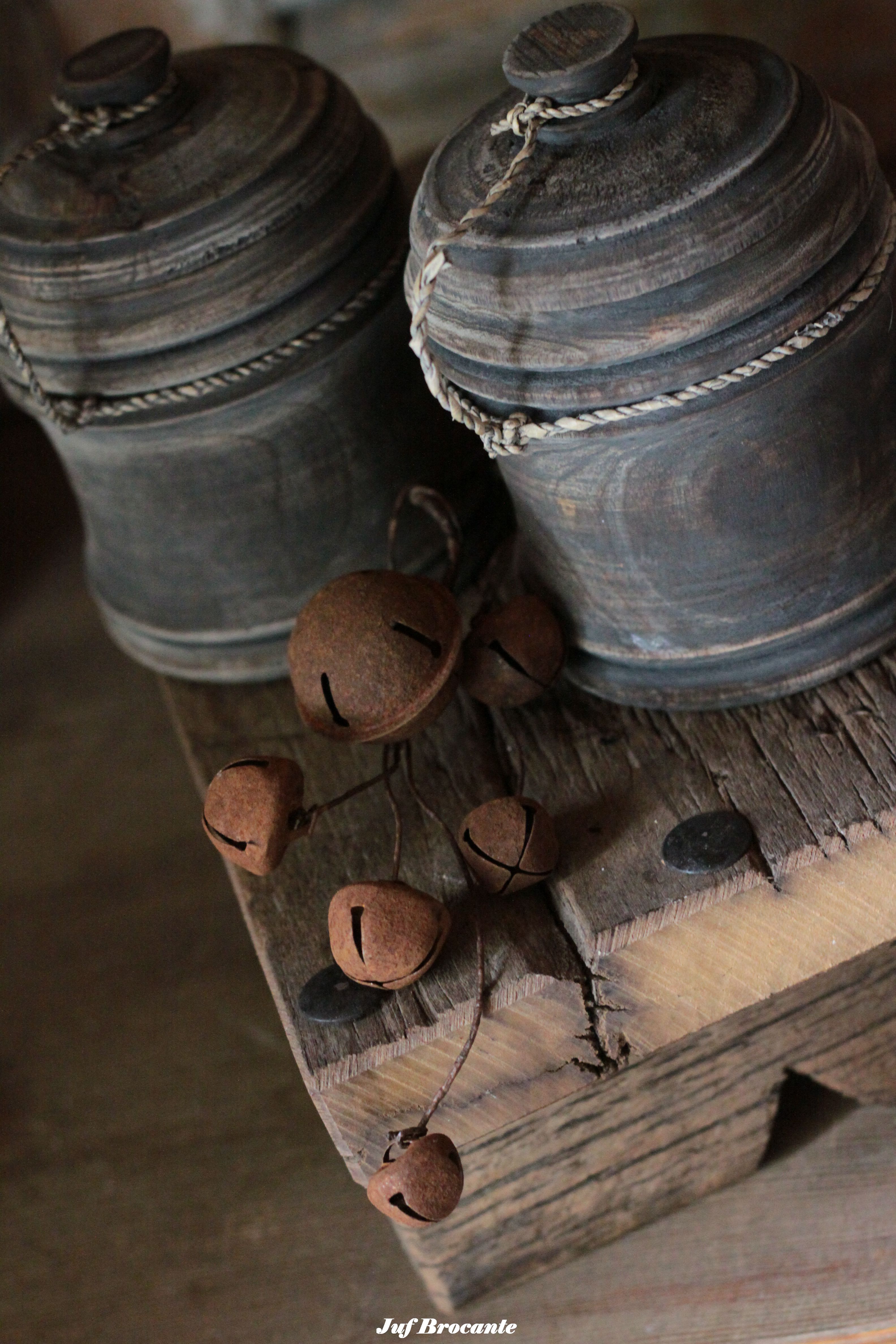 Houten pot met deksel 'vintage black'