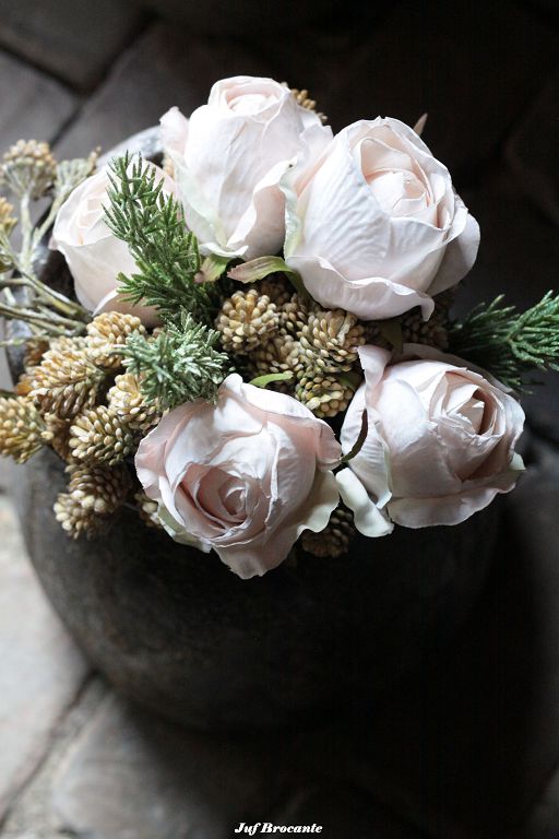 Bos takken met zadenballetjes 'beige'