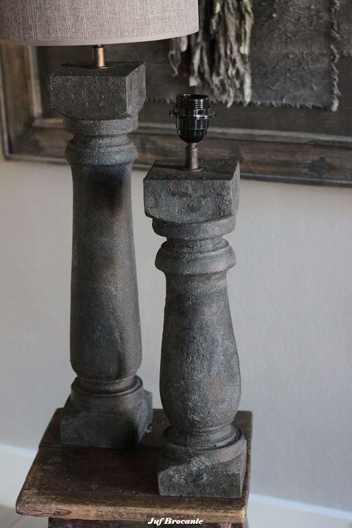 Baluster massief hout met cementfinish matzwart