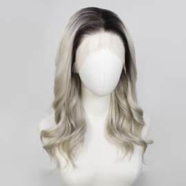 Luxe Synthetische Lace Front Pruik - Khloe Waves (donkere uitgroei met ijzig blond)