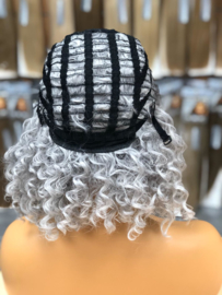 Synthetische Wig Roots/ Grey Curly - Blac