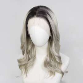 Luxe Synthetische Lace Front Pruik - Khloe Waves (donkere uitgroei met ijzig blond)