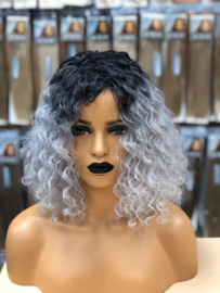 Synthetische Wig Roots/ Grey Curly - Blac