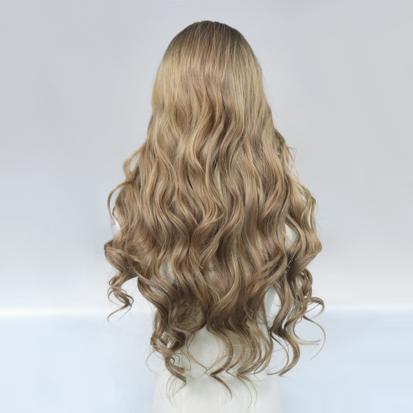 Luxe Synthetische Lace Front Pruik - Kim (Donkerblonde Balayage)