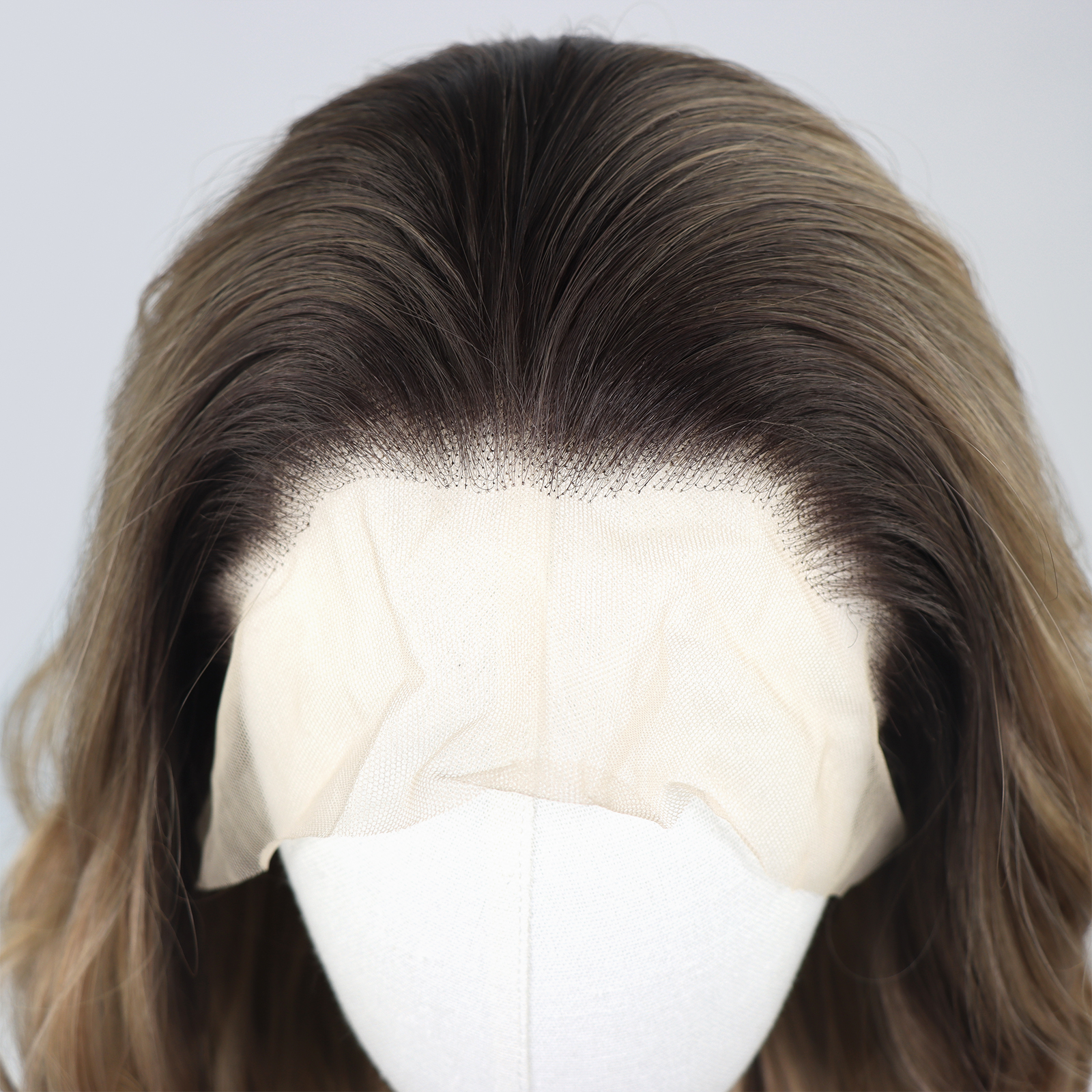 Luxe Synthetische Lace Front Pruik - Kim (Donkerblonde Balayage)
