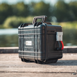 Voltacase Outdoorcase 12V 105AH (LiFePO4)(WATERDICHT IP67) Zwart