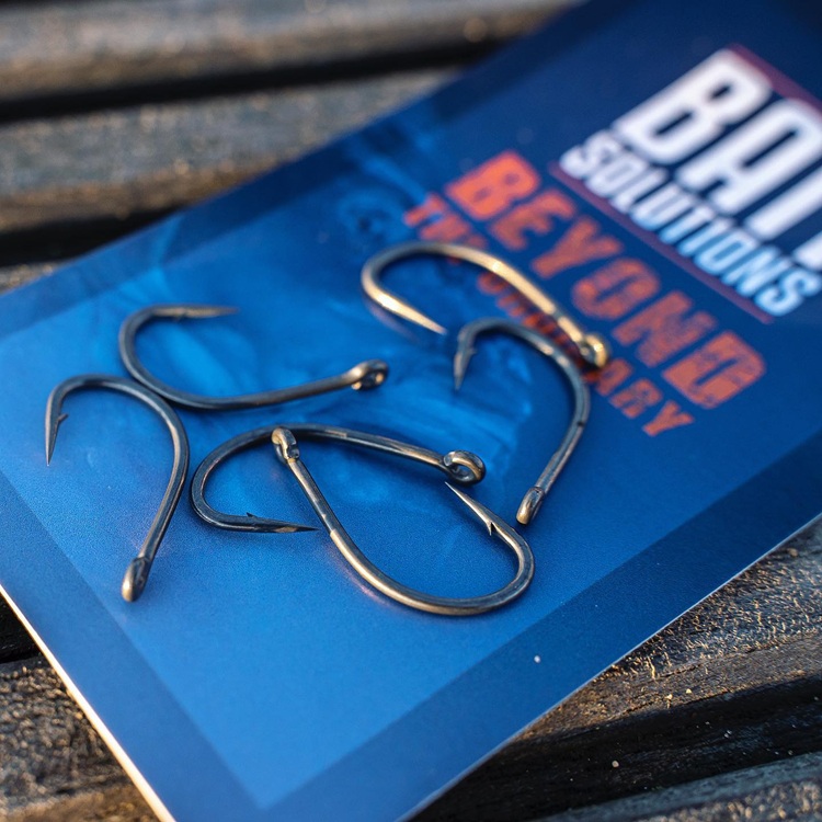 BaitSolutions Rig Bits Superstrong Hook Size 2