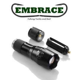 Embrace Lamp Militaire LED Zaklamp 2000 Lumen