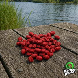 MW Baits Boilies GRUBS Creamy Blood 2.5kg