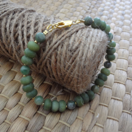 armband jade en jaspis