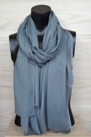 Sjaal in grijs blauw, 50% wol