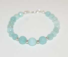 Armband van lichtgroen-blauwe chalcedoon