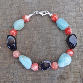 Armband van onyx, amazoniet en oranje jade