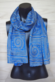 sjaal blauw met figuurtjes