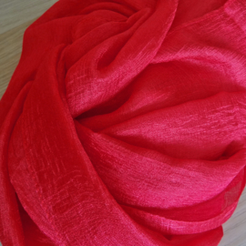 sjaal in helder rood