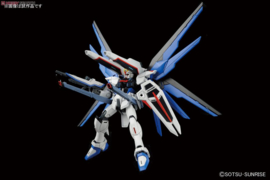 Gundam Model Kit HG 1/144 ZGMF-X10A Freedom Gundam Z.A.F.T. Mobile Suit - Bandai [Nieuw]
