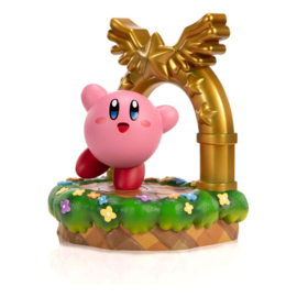 Kirby PVC Statue Kirby and the Goal Door Collector's Edition 24 cm - First 4 Figures [Pre-Order]