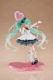 Hatsune Miku AMP+ PVC Figure Hatsune Miku Birthday 2025 Party Ver. 21 cm - Taito [Nieuw]