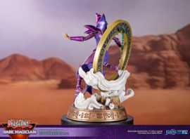 Yu-Gi-Oh! PVC Figure Dark Magician Purple Version 29 cm - First 4 Figures [Pre-Order]