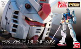 Gundam Model Kit RG 1/144 RX-78-2 Gundam - Bandai [Nieuw]